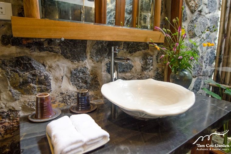 Deluxe Tonkin Garden Bungalow